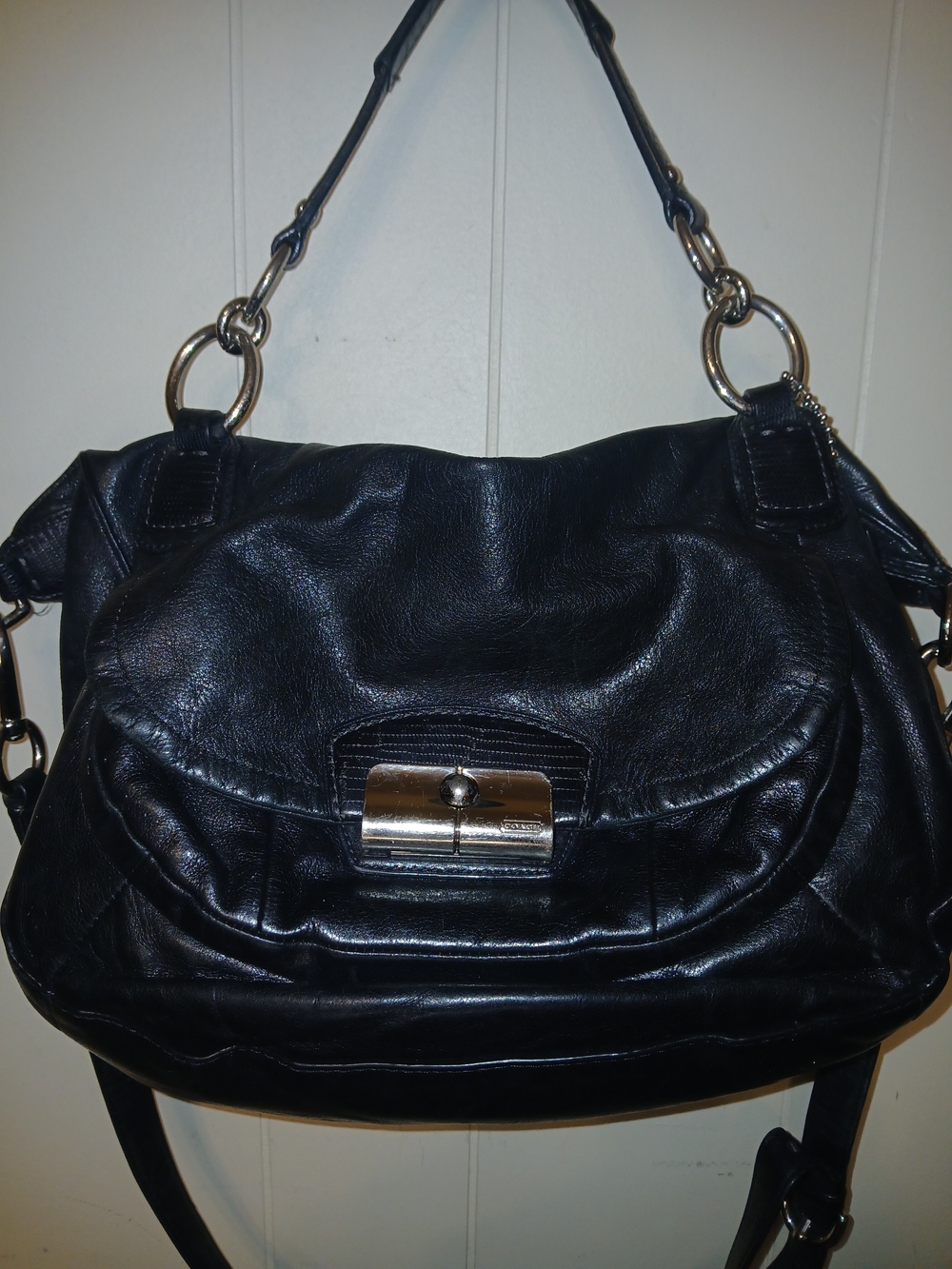 VINTAGE Coach Black Leather Shoulder Bag with Silver Hardware
